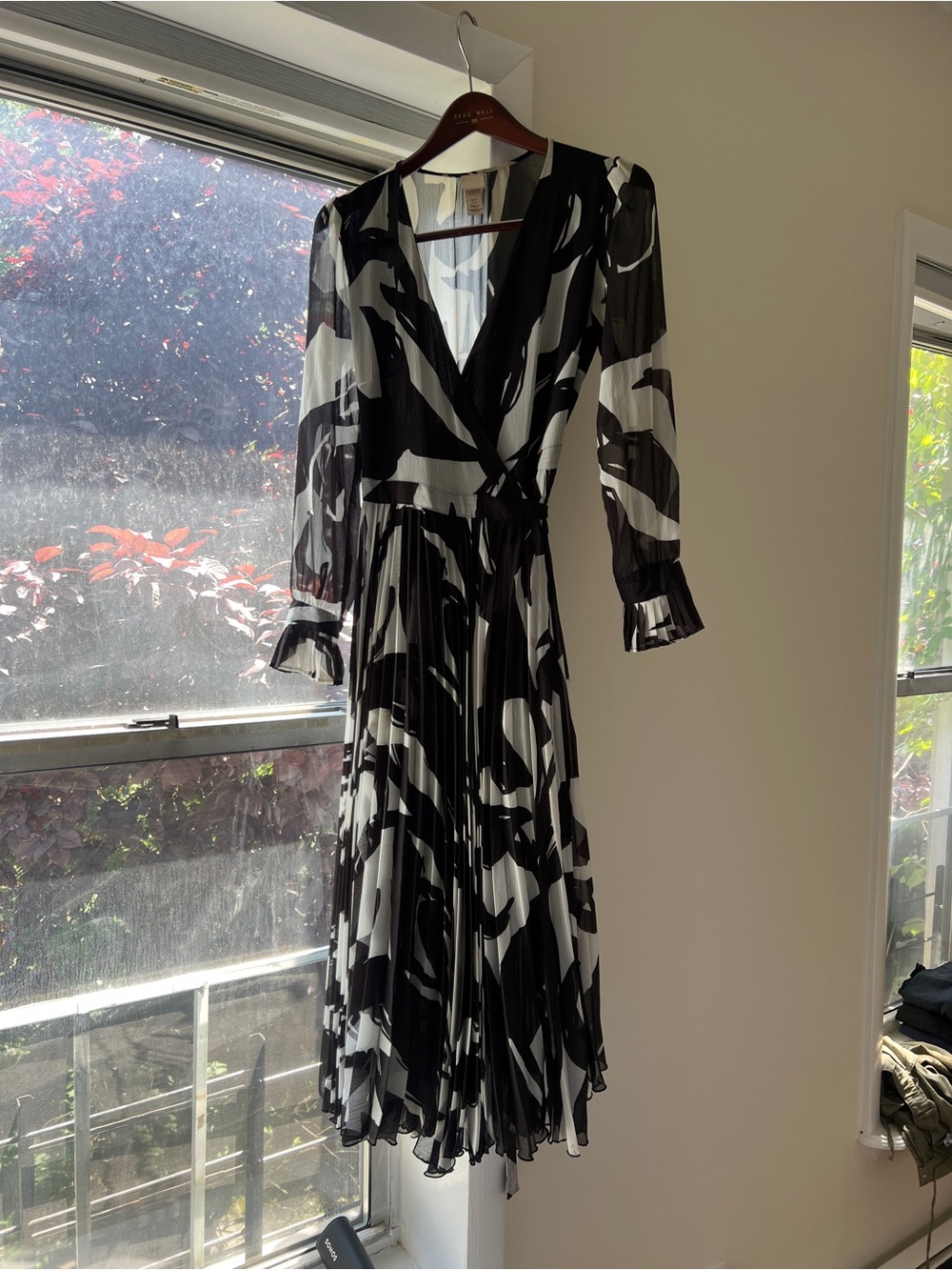 Black & White Print Wrap Midi Dress